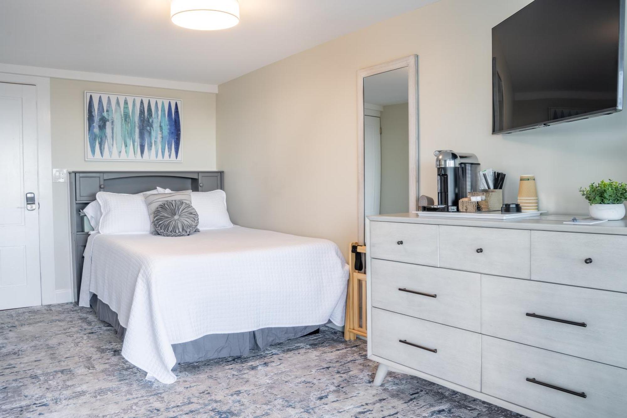 935 Ocean, A Beachside Inn Хэмптон Экстерьер фото