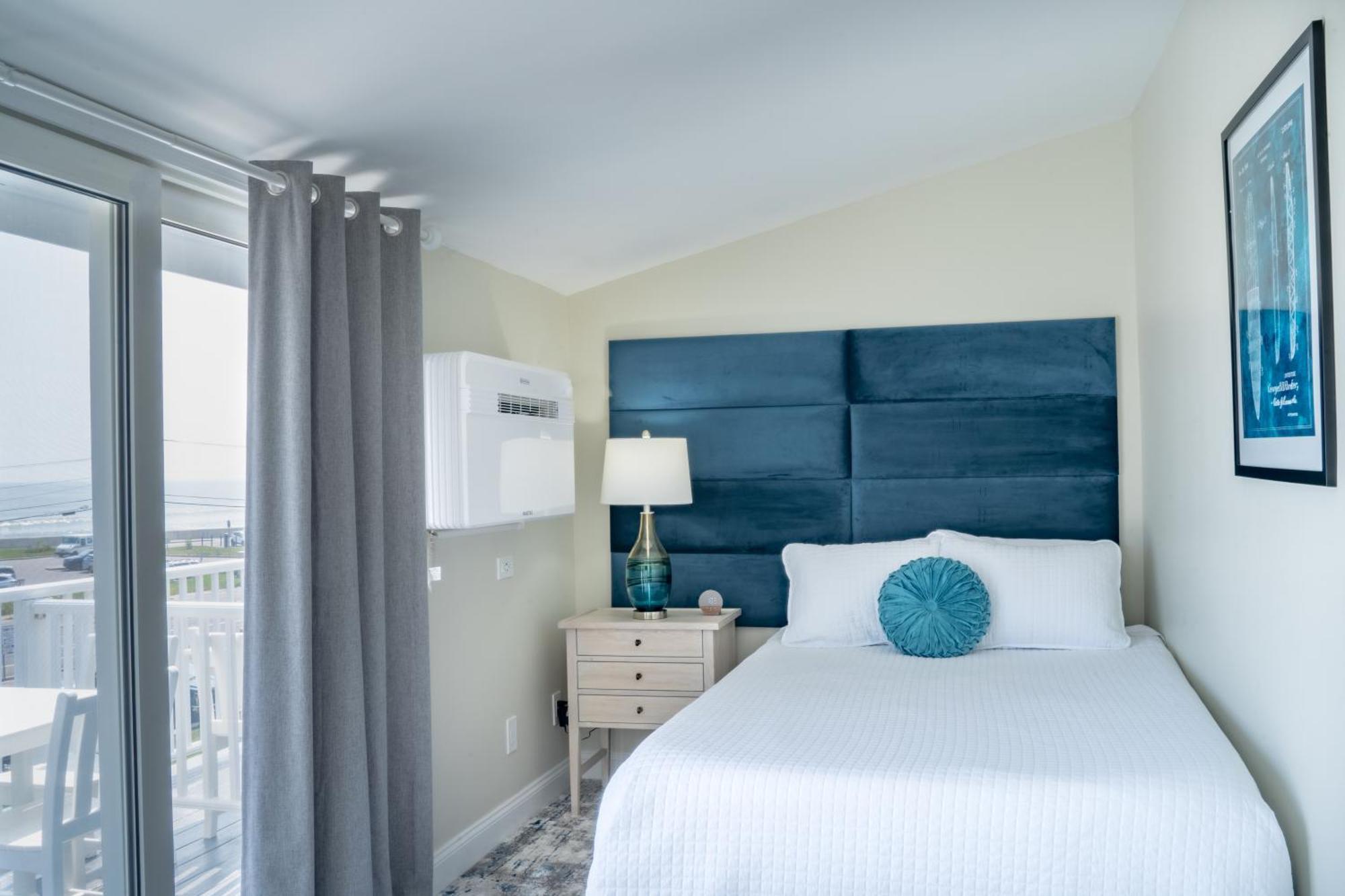 935 Ocean, A Beachside Inn Хэмптон Экстерьер фото